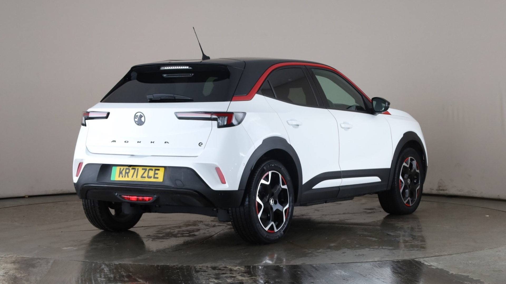 4020840 100kW SRi Premium 50kWh 5dr Auto