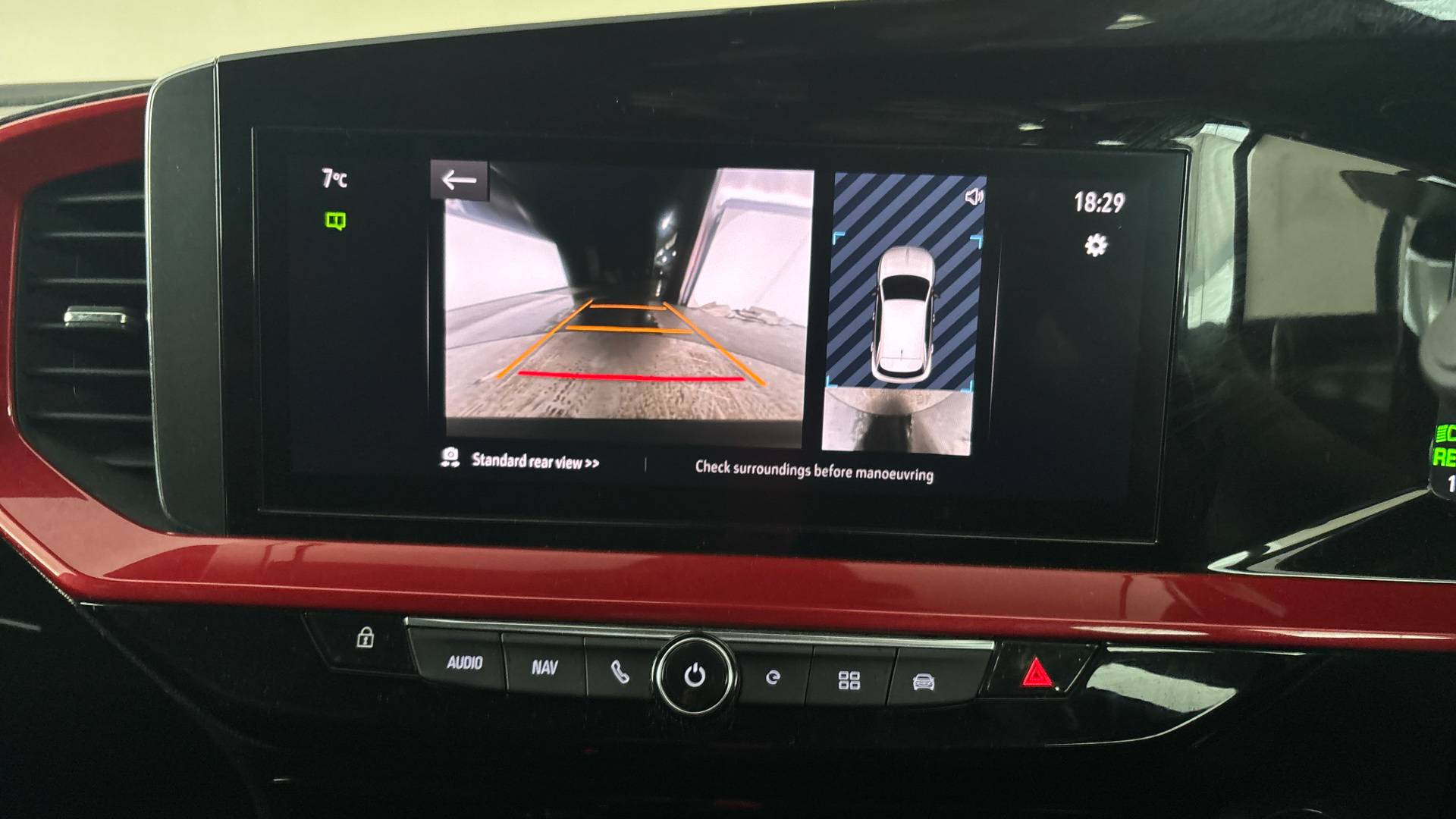 4020840 100kW SRi Premium 50kWh 5dr Auto