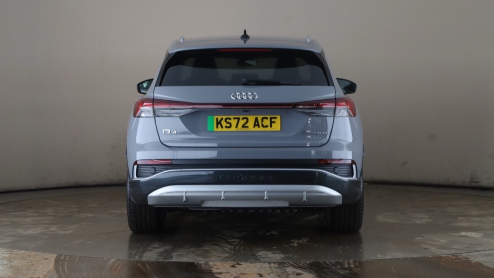AUDI Q4 Image 4