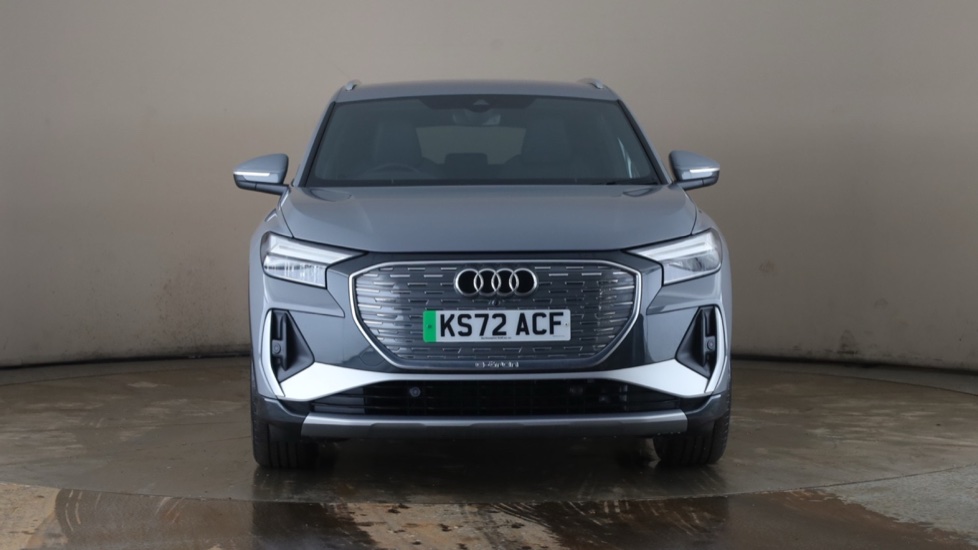 AUDI Q4 Image 8
