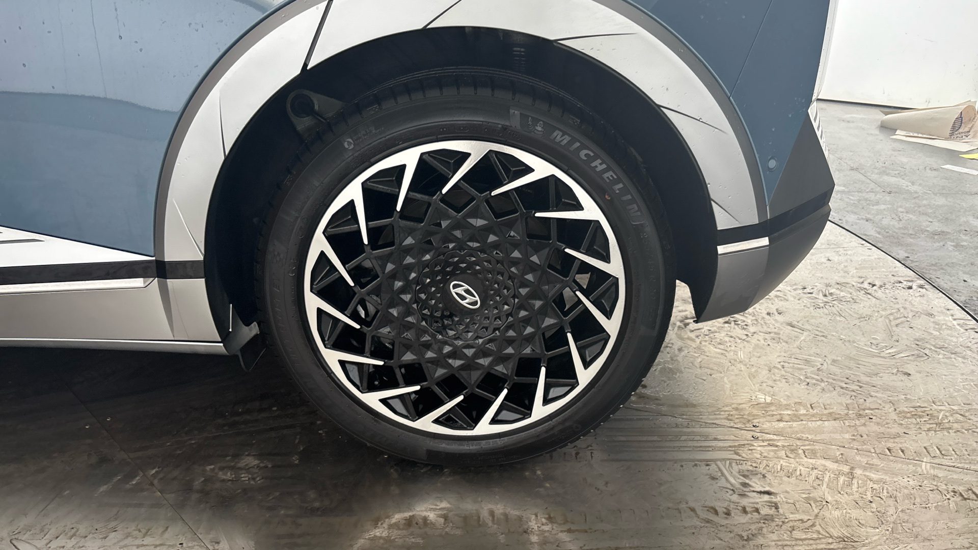Hyundai Ioniq 5 168kW Ultimate 77 kWh 5dr Auto Tech