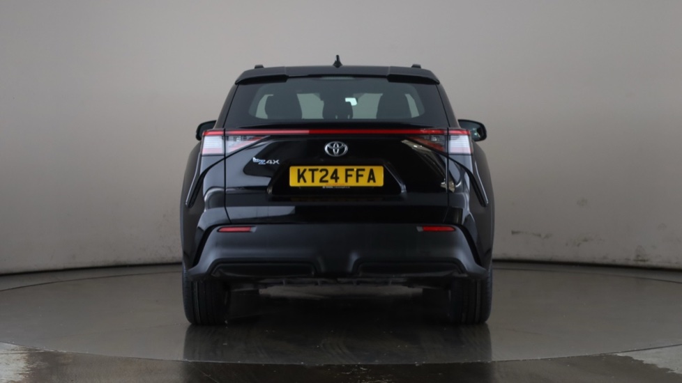 TOYOTA BZ4X Image 4