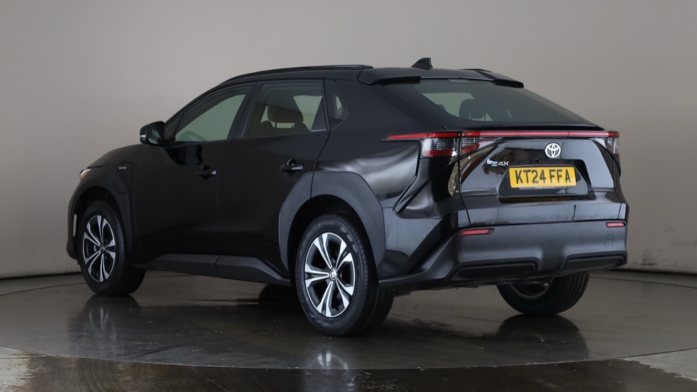 TOYOTA BZ4X Image 3