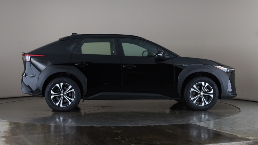 TOYOTA BZ4X Image 6
