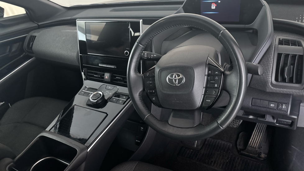 TOYOTA BZ4X Image 9