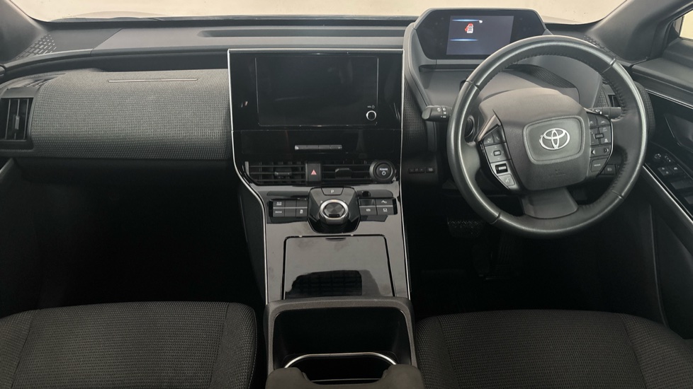 TOYOTA BZ4X Image 11