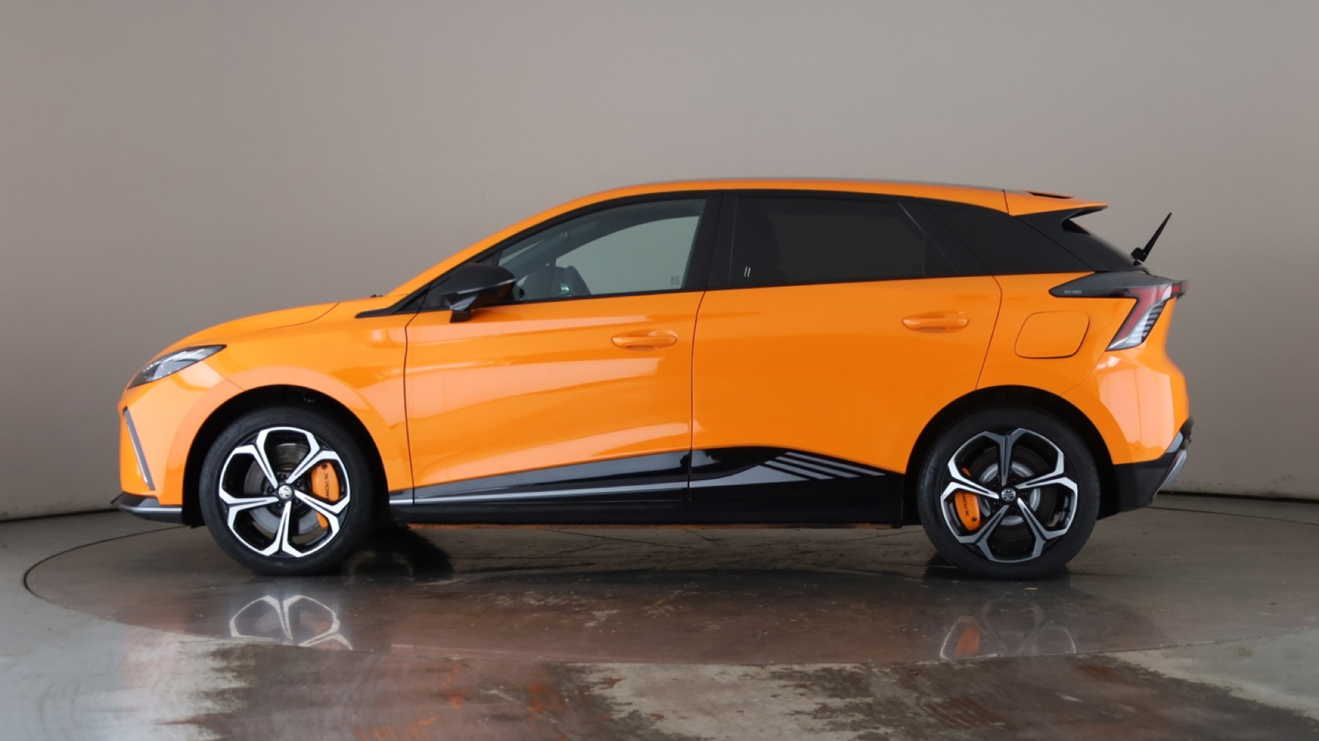 320kW EV XPOWER 64kWh 5dr Auto [2023]