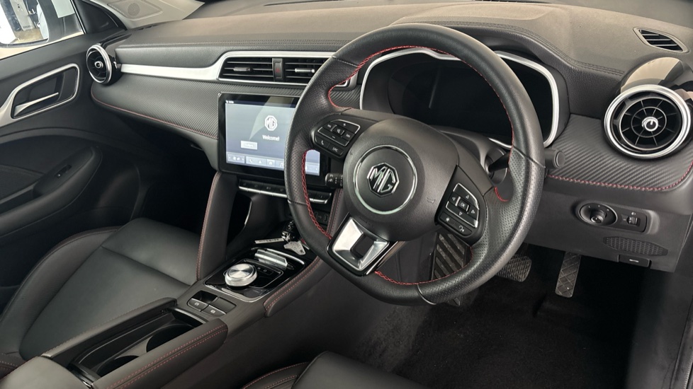 MG ZS Image 9