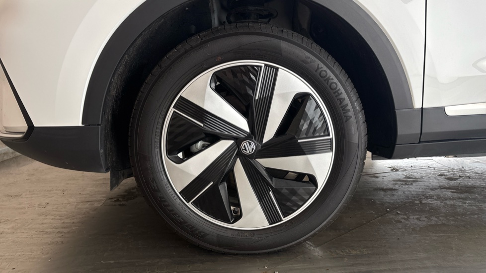 MG ZS Image 17