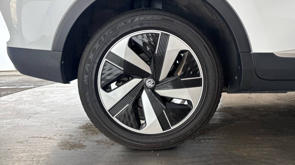 MG ZS Image 19