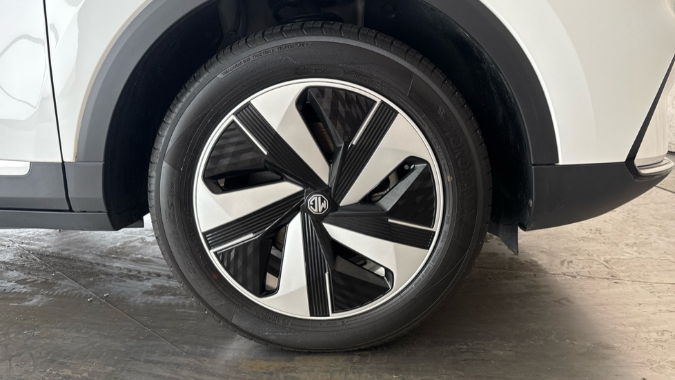 MG ZS Image 20