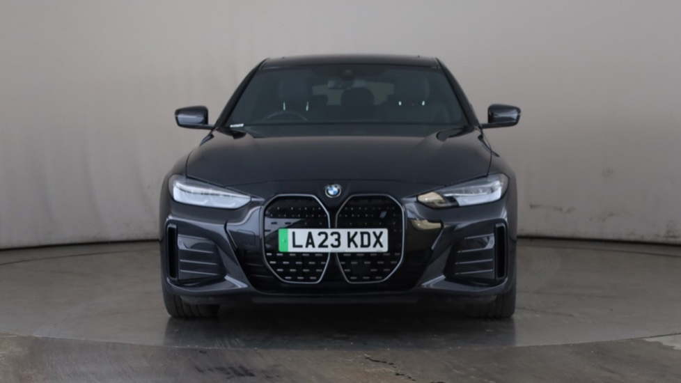 BMW I4 Image 8