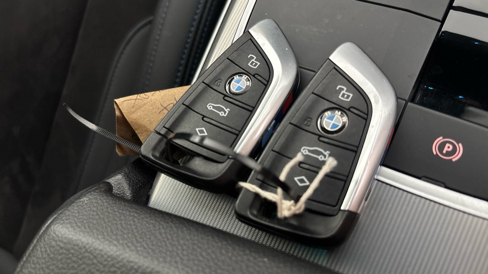 BMW I4 2 keys