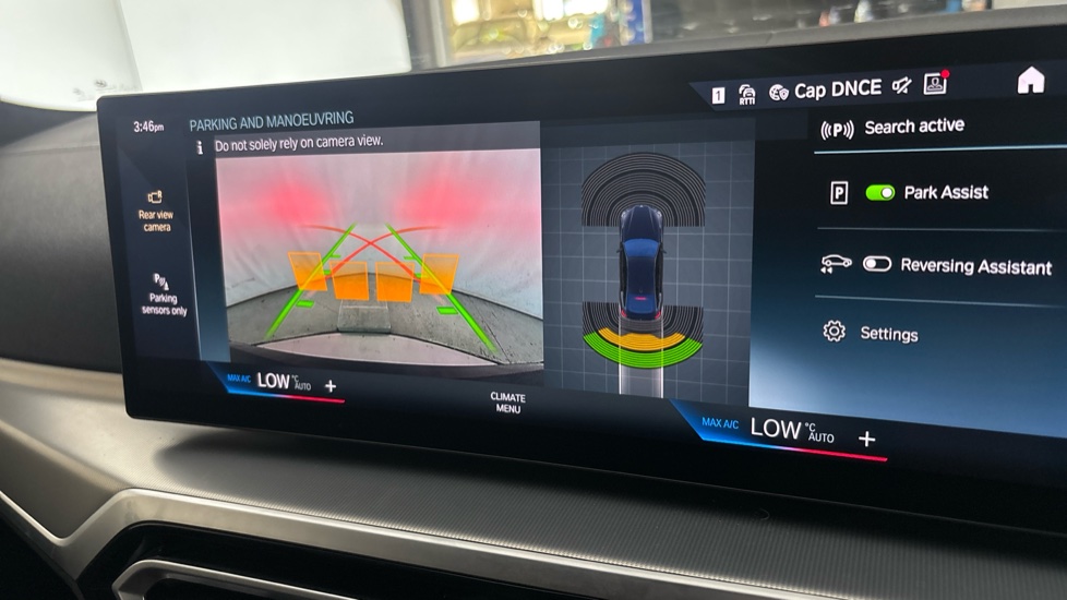 BMW I4 reverse camera