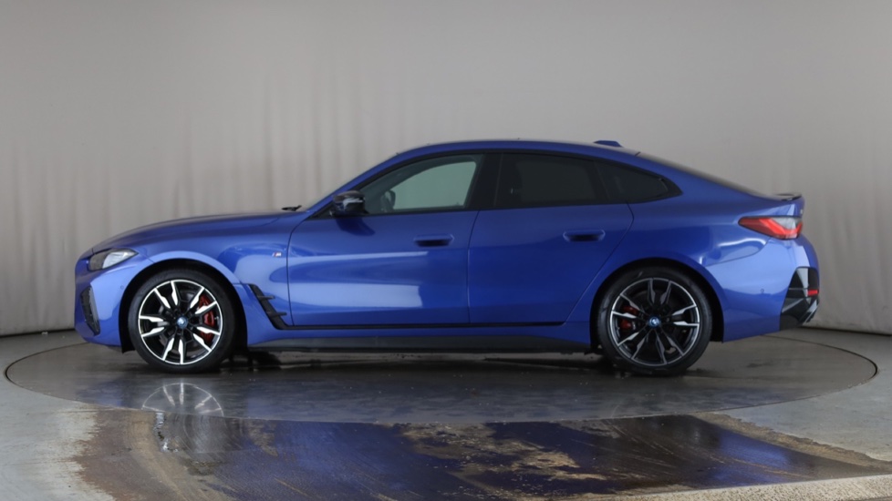 BMW I4 Image 2