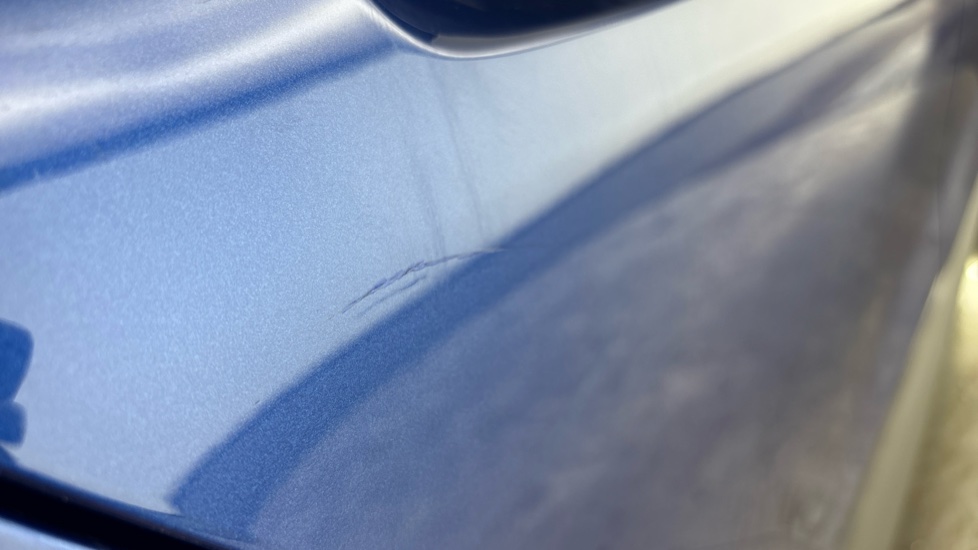 BMW I4 Scratches and dent