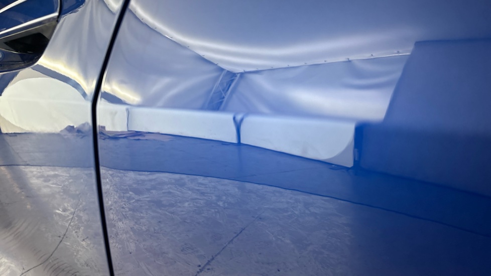 BMW I4 Dent