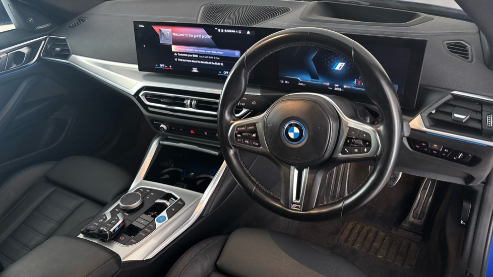 BMW I4 Image 9