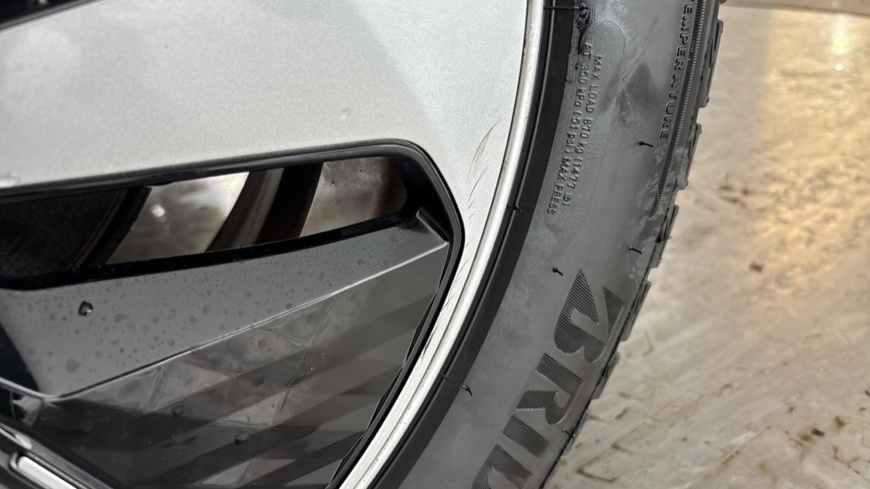 MG ZS Scuff and corrosion