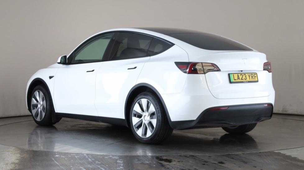 TESLA MODEL Y Image 3