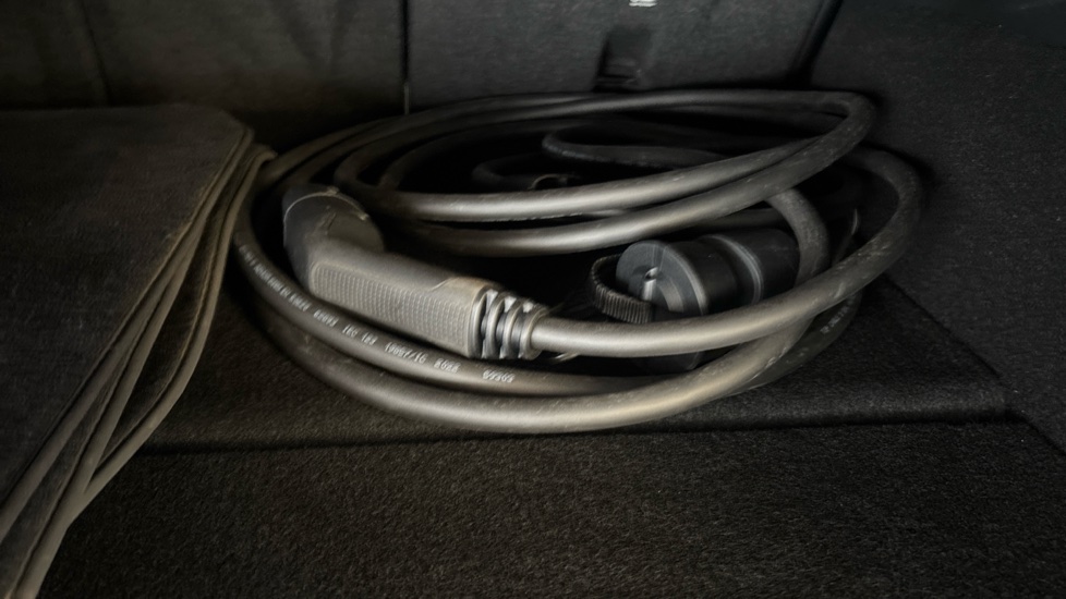 TESLA MODEL Y Image 22