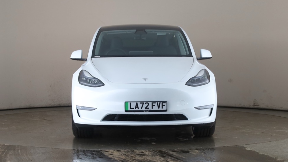 TESLA MODEL Y Image 8