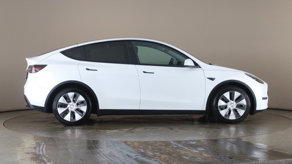 TESLA MODEL Y Image 6