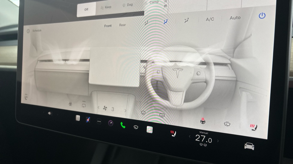 TESLA MODEL Y Heated interior