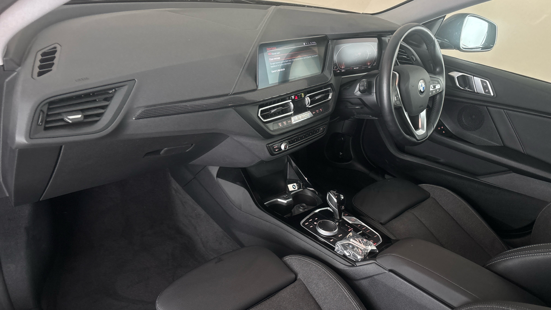 4020914 218i [136] Sport 4dr DCT [Live Cockpit Prof]