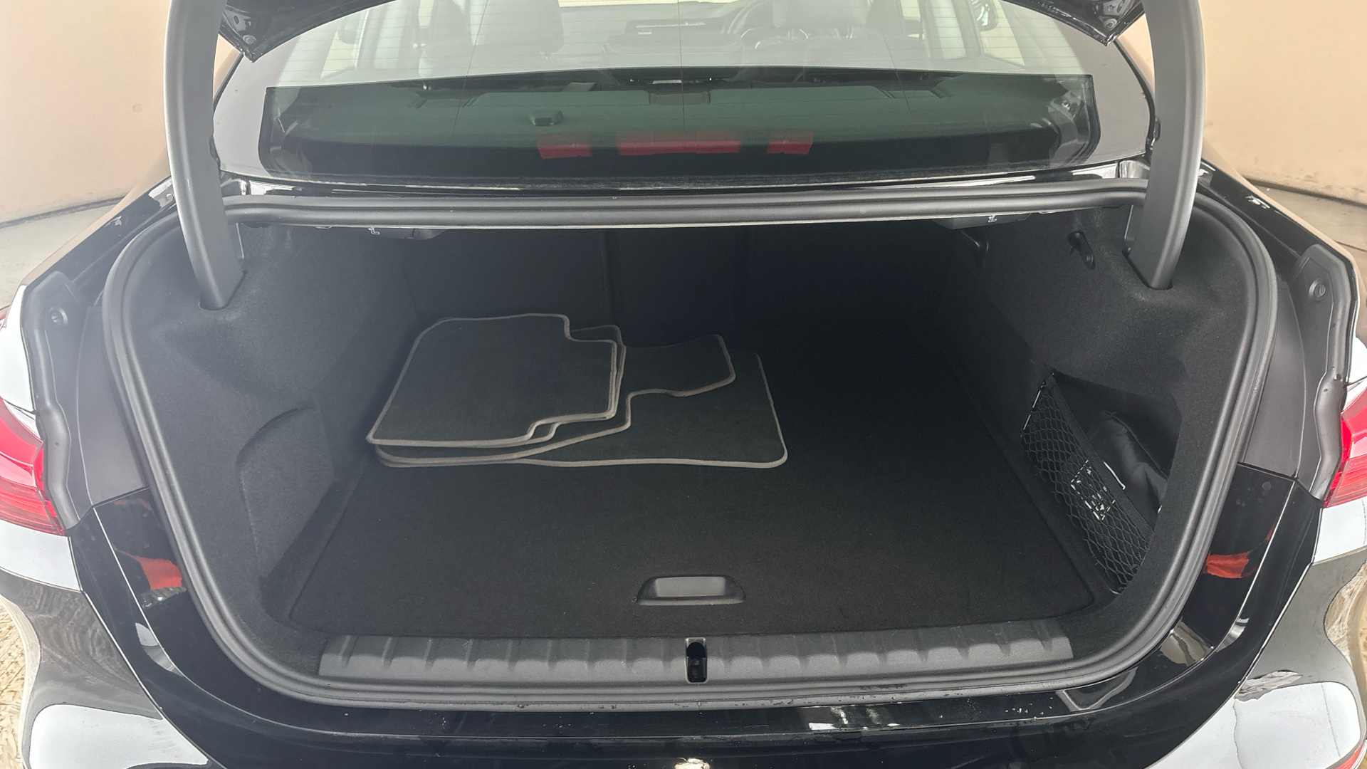 4020914 218i [136] Sport 4dr DCT [Live Cockpit Prof]