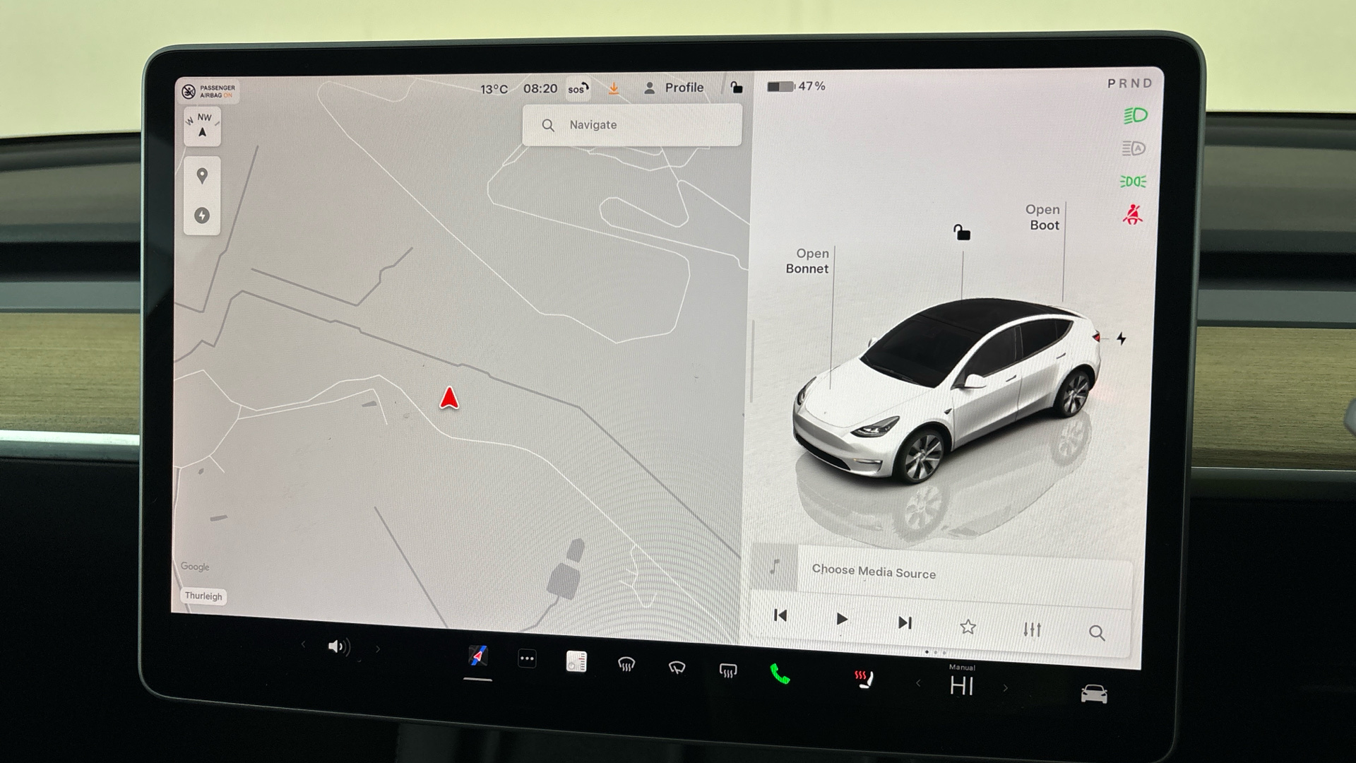 4020683 RWD 5dr Auto