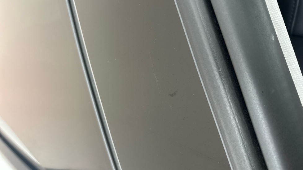 TESLA MODEL Y Scratches