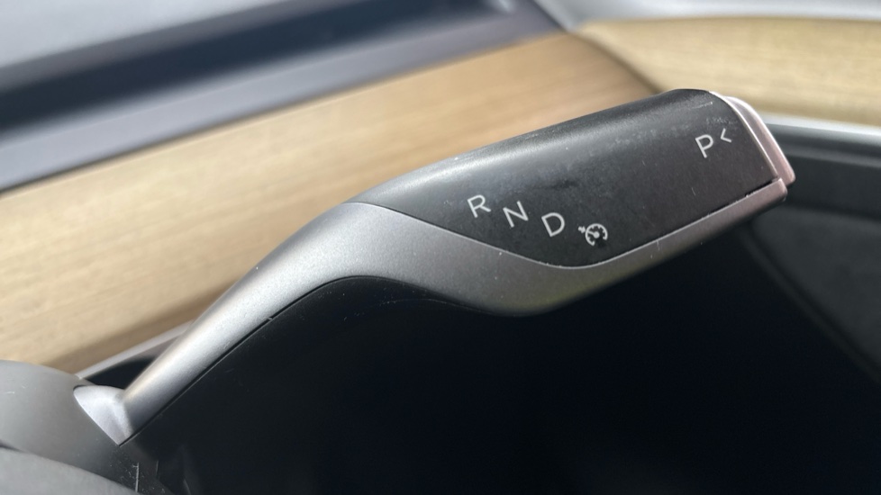 TESLA MODEL Y cruise control
