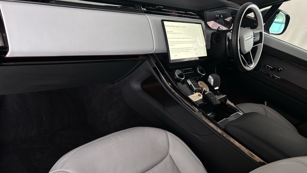 LAND ROVER RANGE ROVER SPORT Image 10