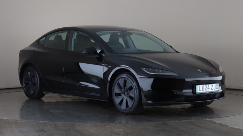 Tesla Model 3 Image 7