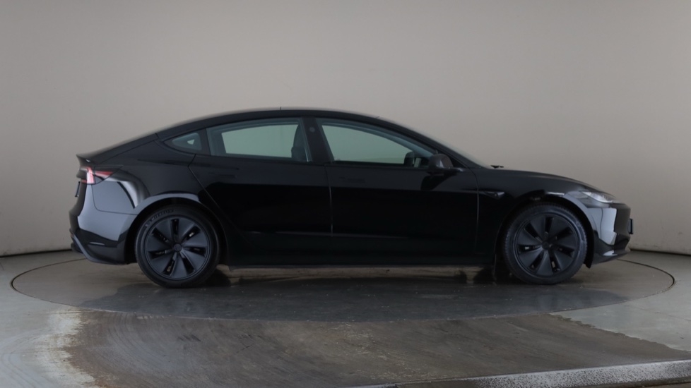 Tesla Model 3 Image 6
