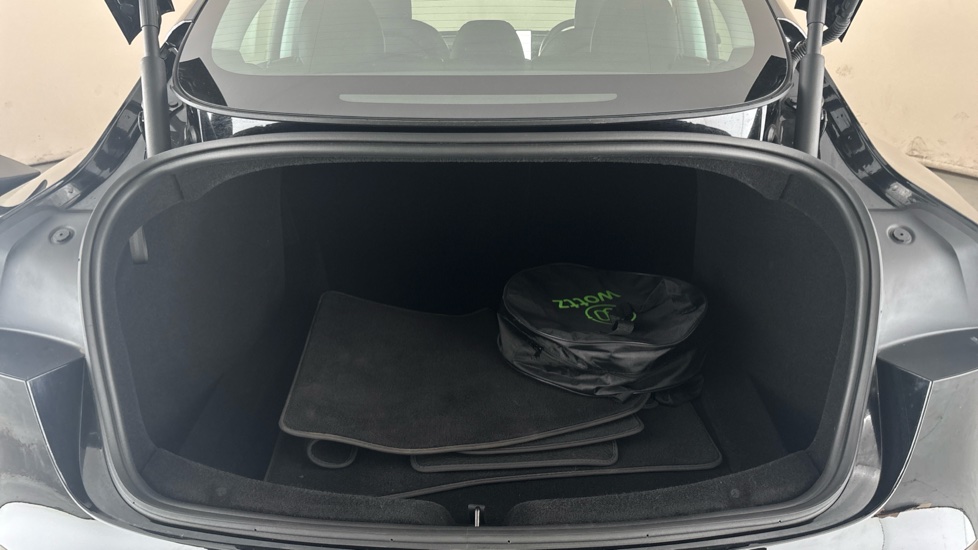 Tesla Model 3 Image 15