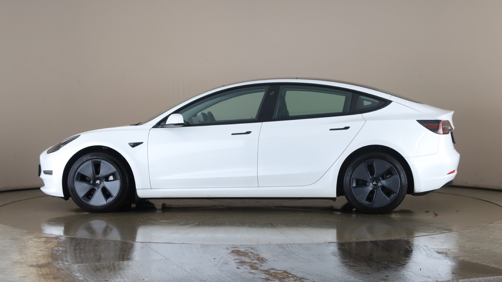 Long Range AWD 4dr Auto [2021]