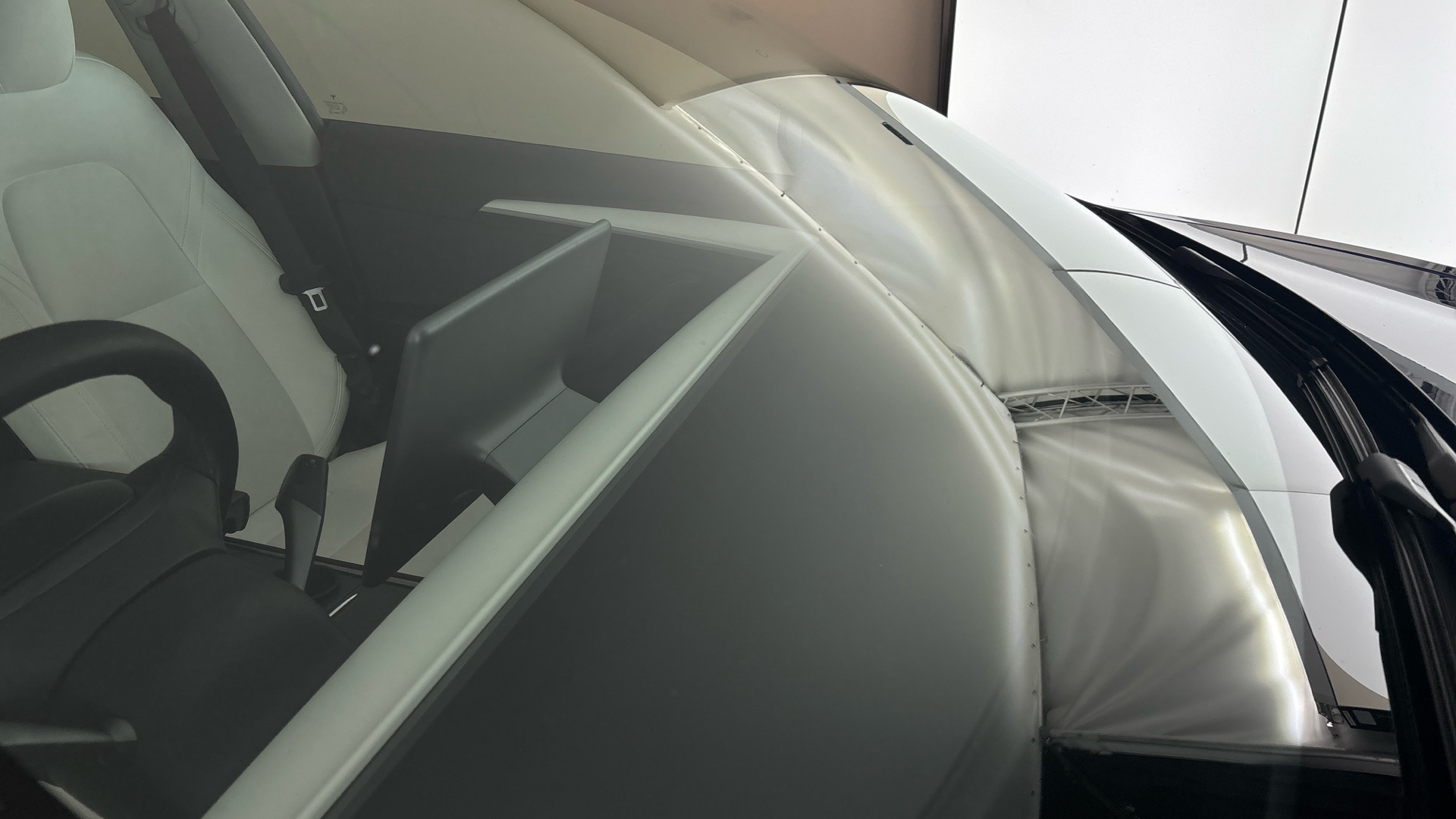 4027665 Performance AWD 4dr [Performance Upgrade] Auto