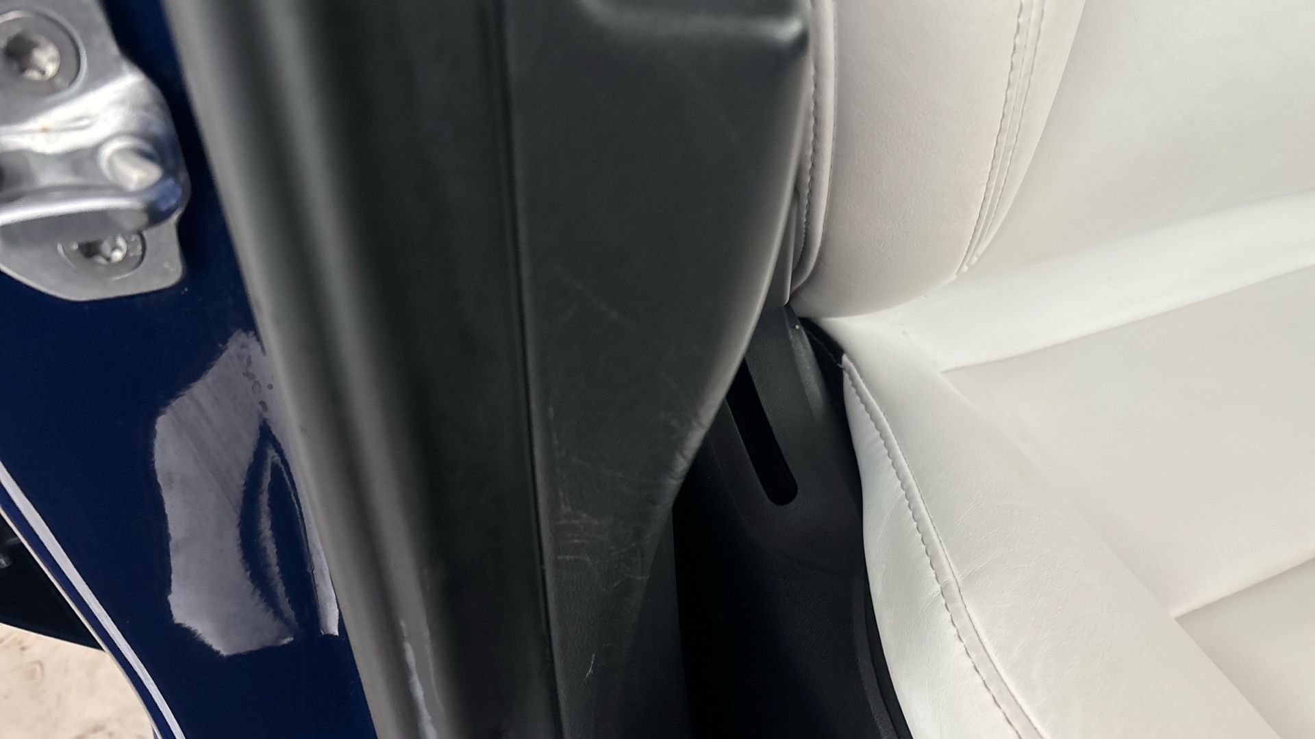 4027665 Performance AWD 4dr [Performance Upgrade] Auto