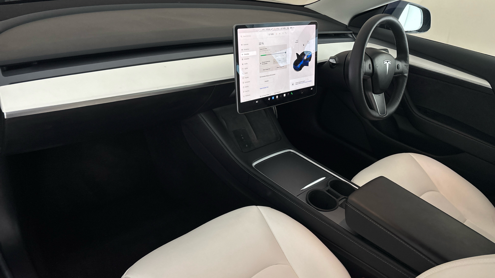 4027665 Performance AWD 4dr [Performance Upgrade] Auto