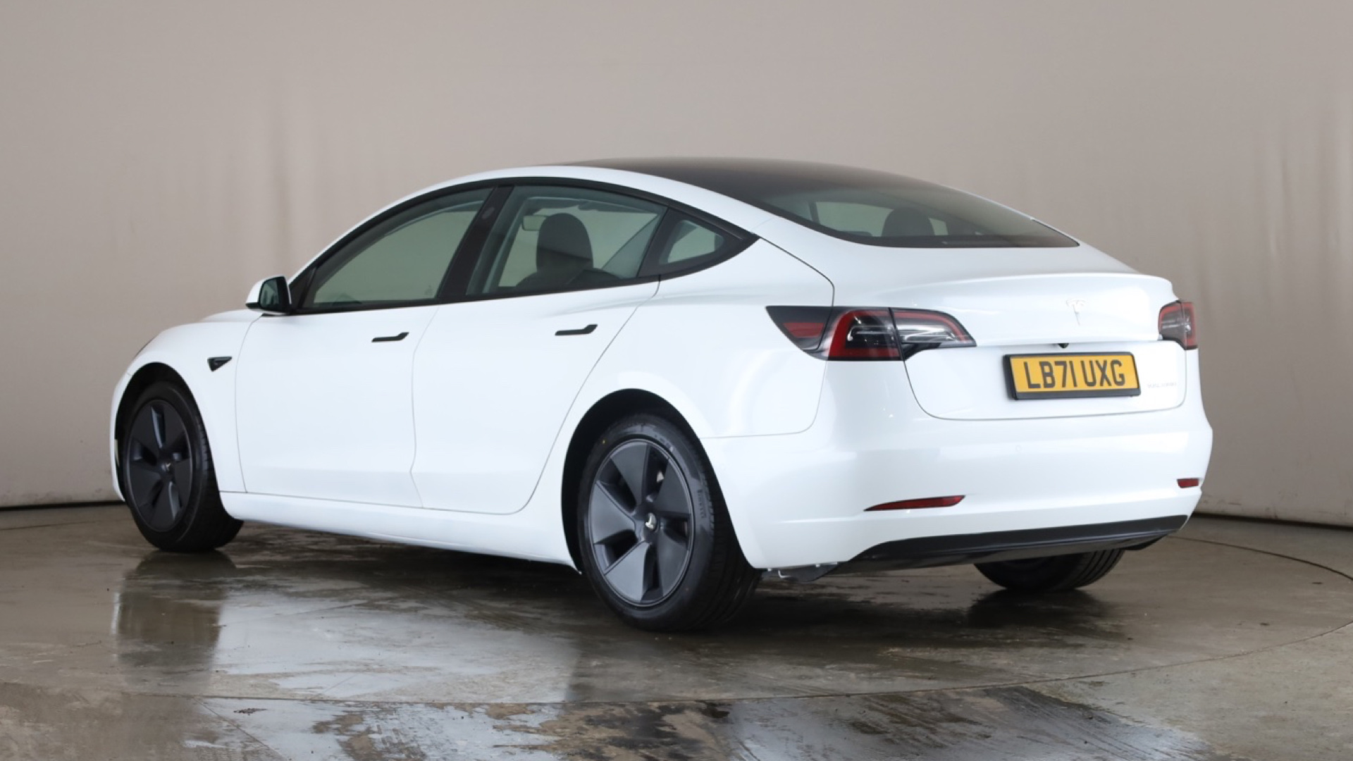 4020920 Long Range AWD 4dr Auto