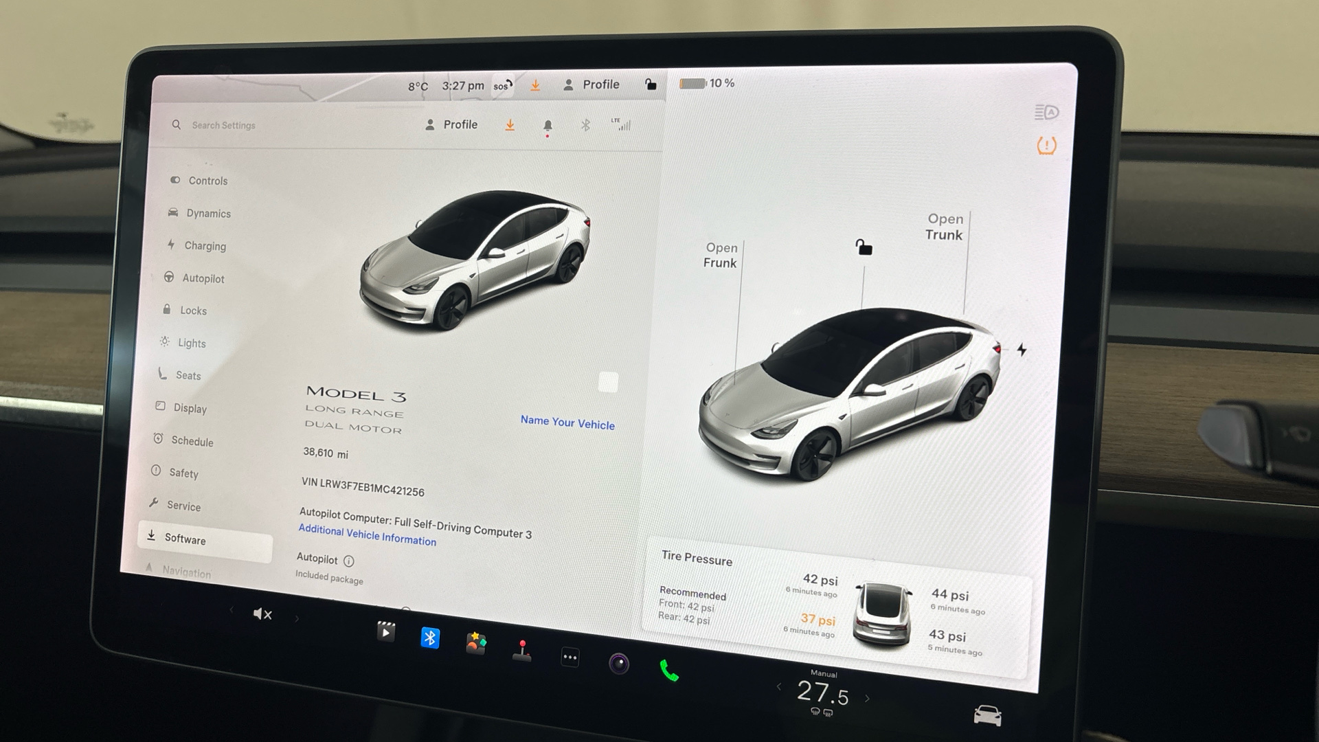 4020920 Long Range AWD 4dr Auto