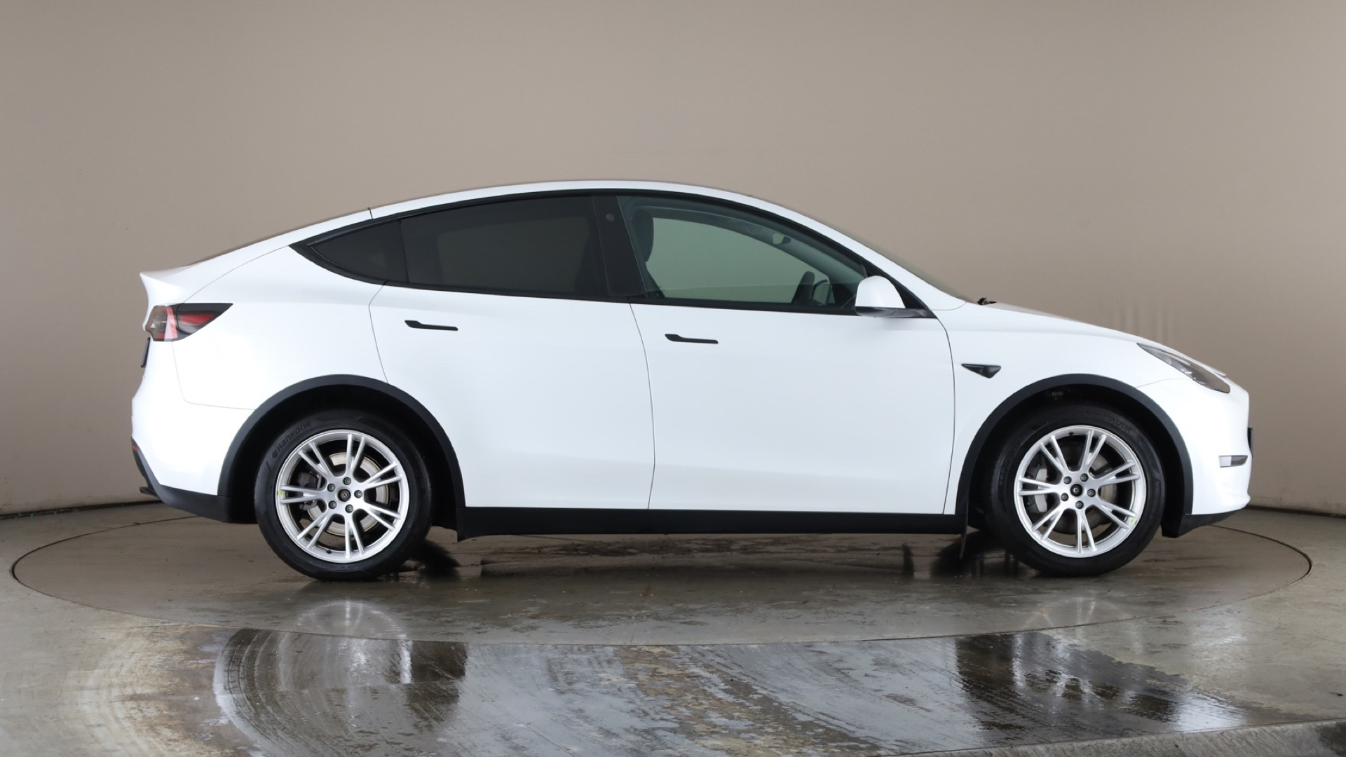 4020837 Long Range AWD 5dr Auto