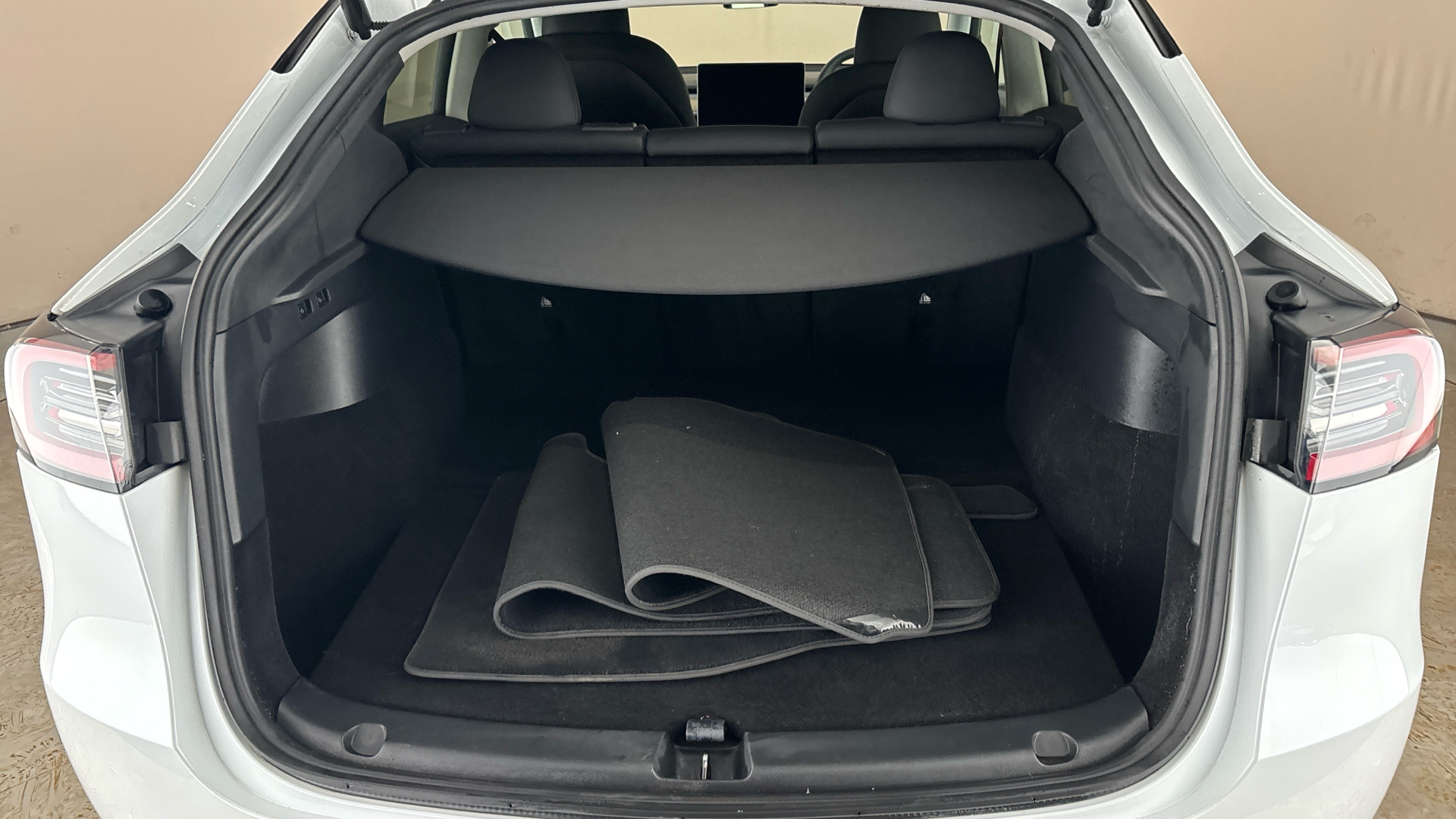 4020837 Long Range AWD 5dr Auto