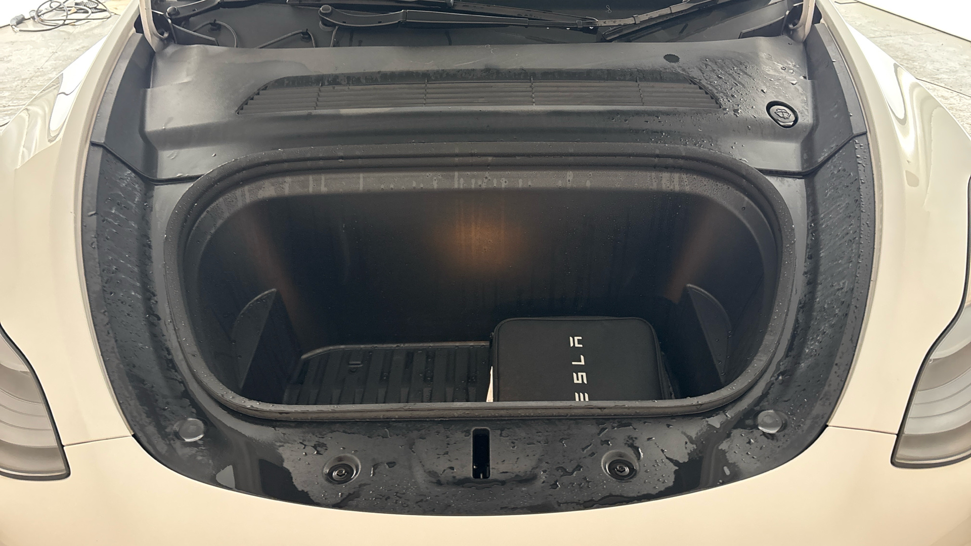 4020837 Long Range AWD 5dr Auto