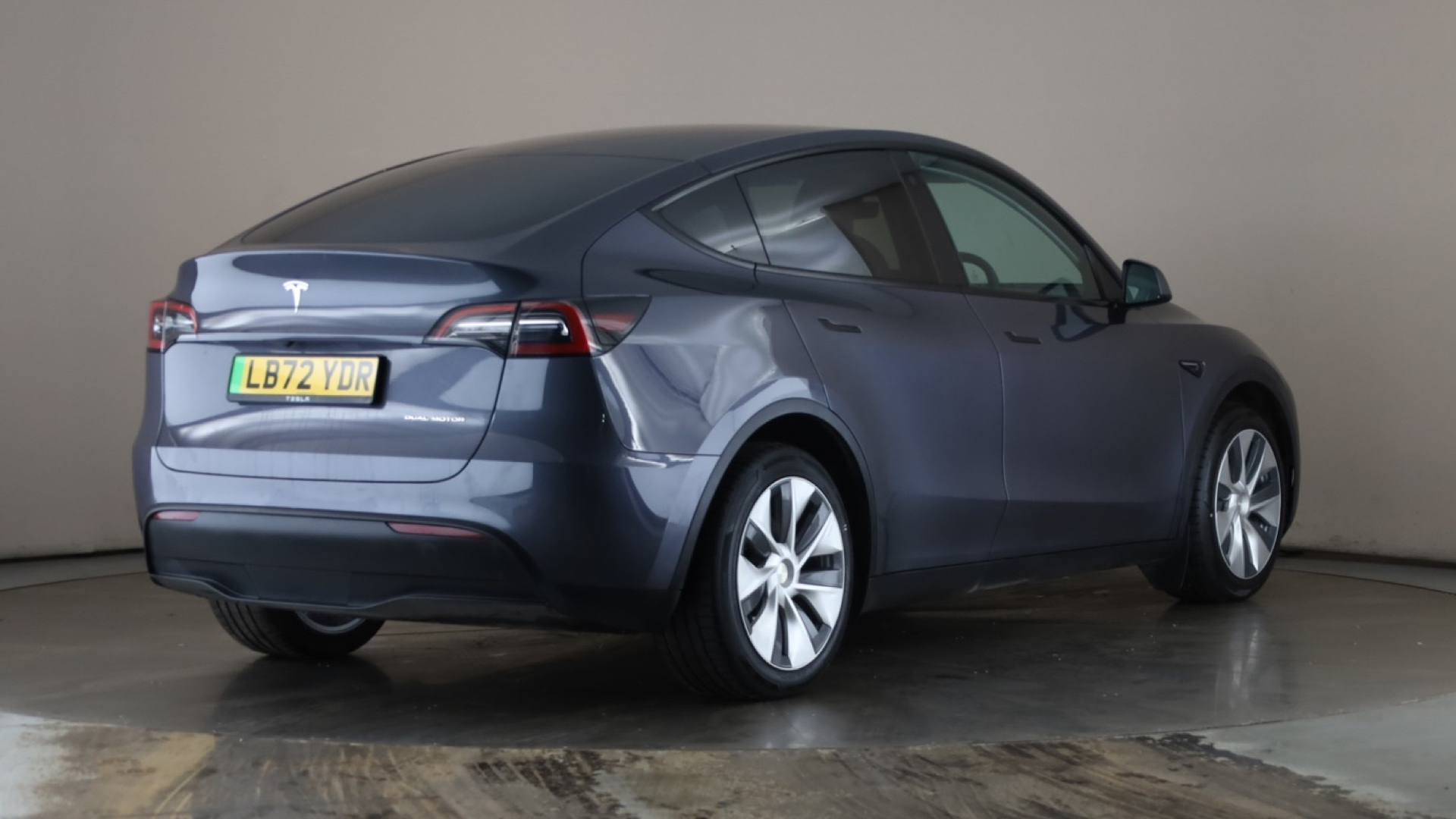 4020710 Long Range AWD 5dr Auto