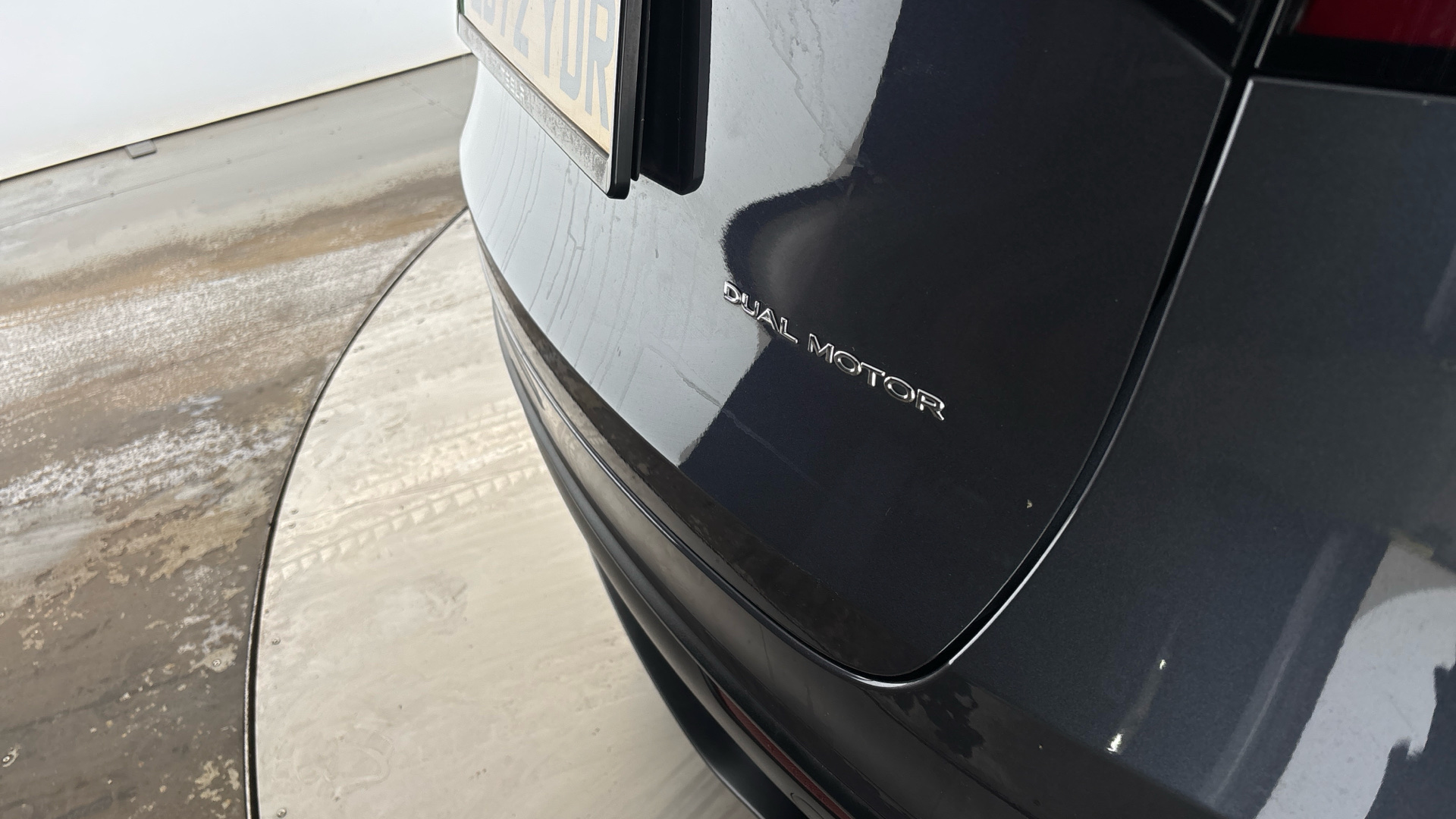 4020710 Long Range AWD 5dr Auto