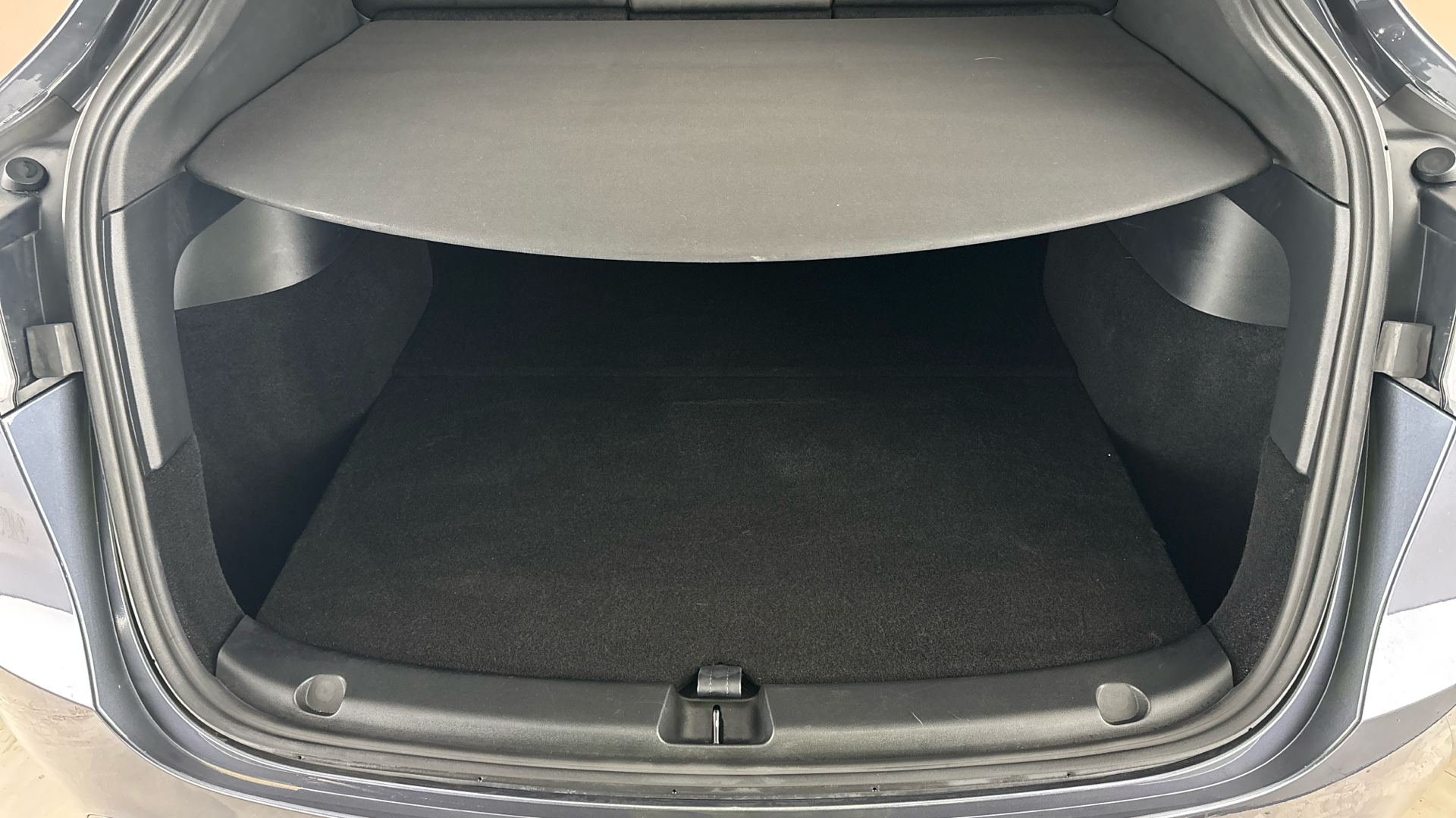 4020710 Long Range AWD 5dr Auto