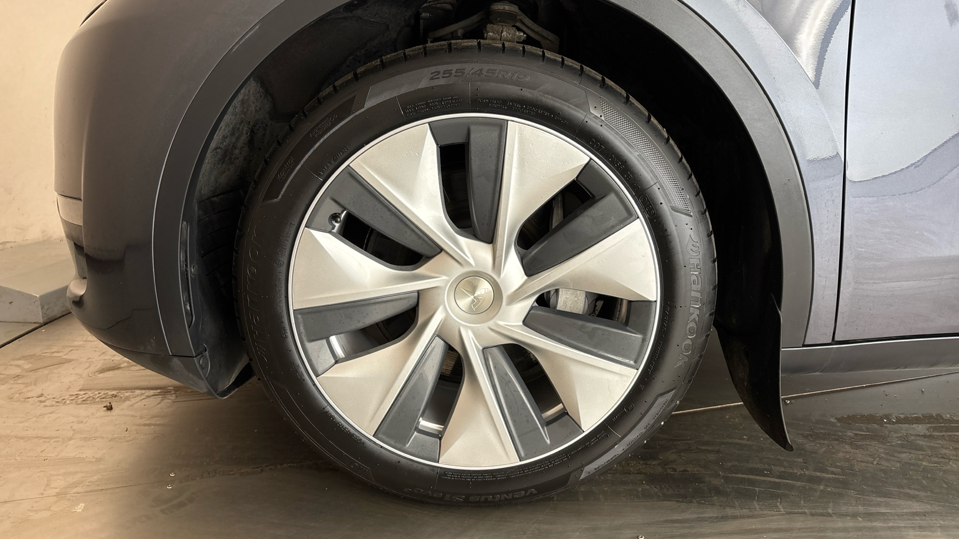 4020710 Long Range AWD 5dr Auto